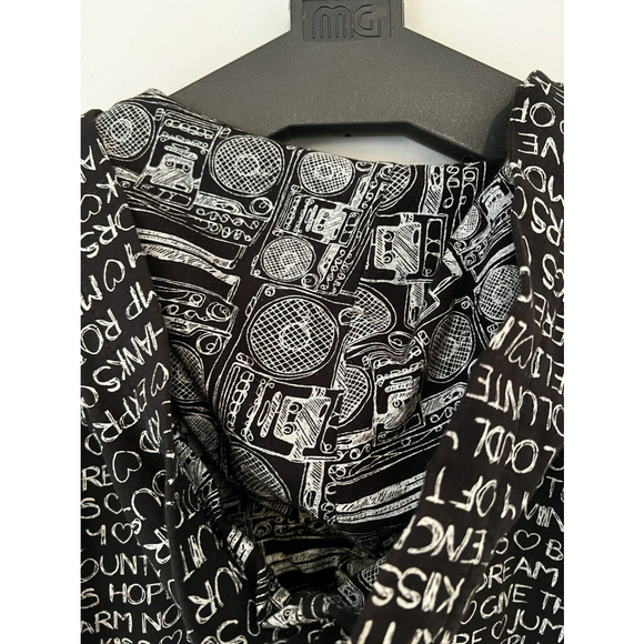 Womens Sweet Child Love Notes Peace Inspirational Black Hoodie Zip Up Jacket M - Picture 4 of 9